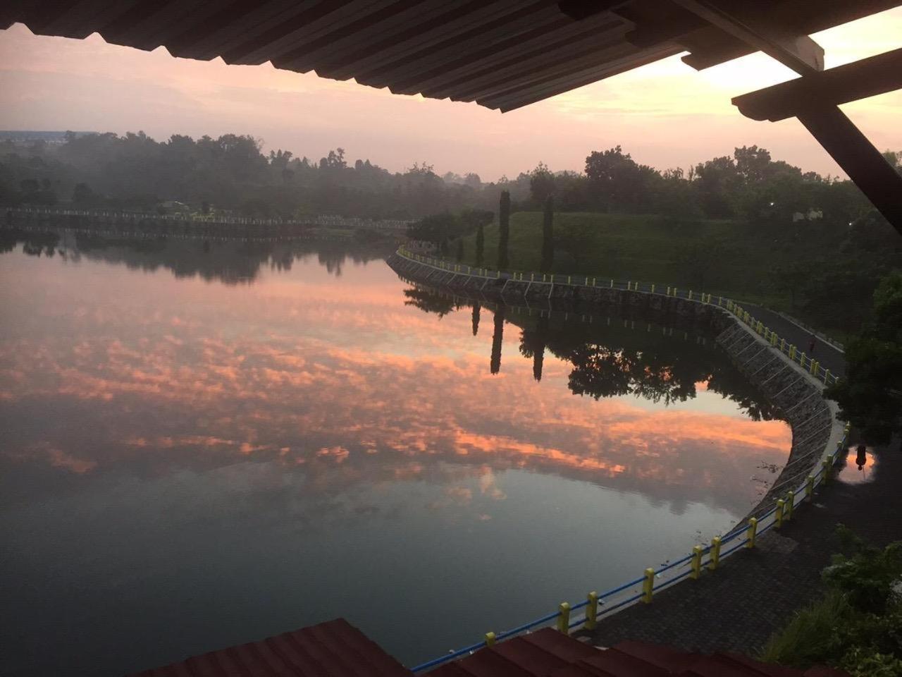 Omah Kenangan At Seven Trumpets Resort Maguwo Dış mekan fotoğraf